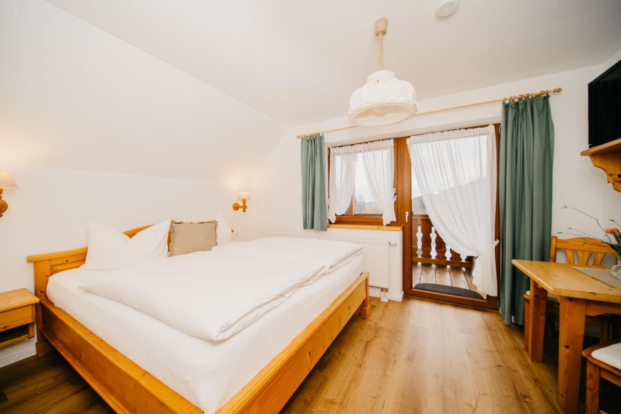 Schwarzwald-Hotel Kraeutle Feldberg  Exteriör bild