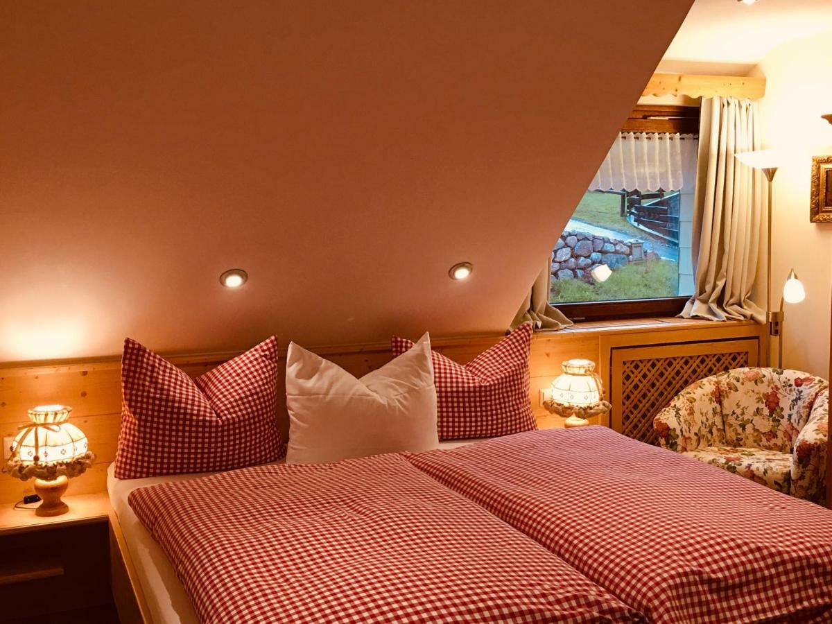 Schwarzwald-Hotel Kraeutle Feldberg  Exteriör bild